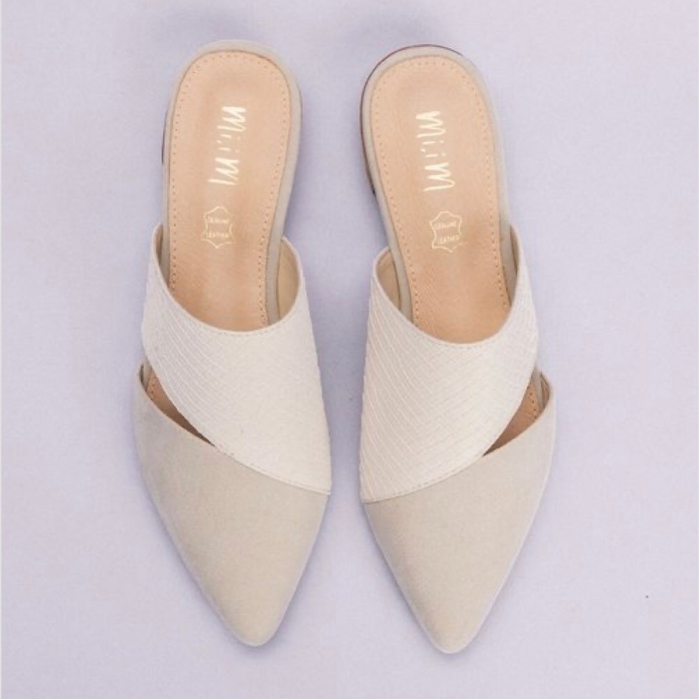 Vegan Leather Flat Mule Two Toned Snake Detail